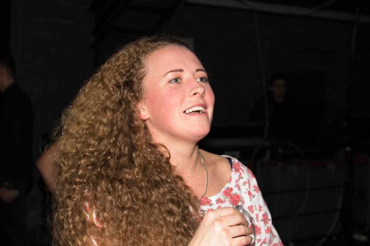 Зрители танцевали вместе со своим кумиром