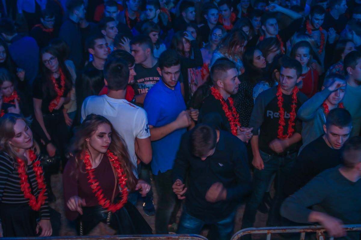 Студенты ушли в отрыв Студенты ушли в отрыв