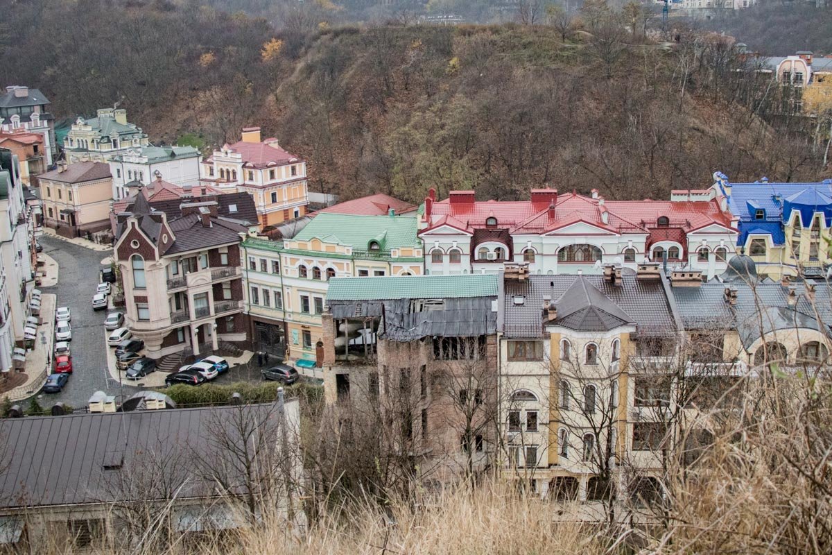 Немного ярких красок в эту осеннюю погоду