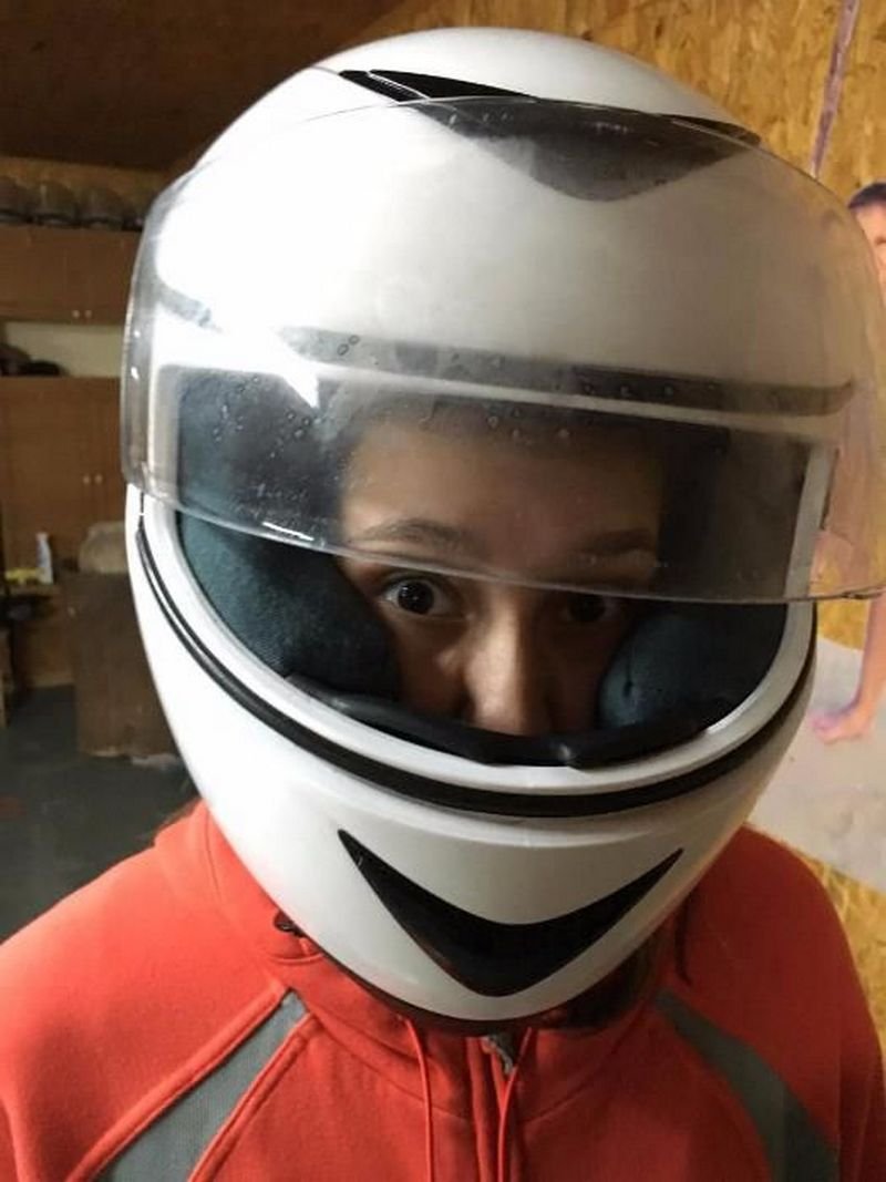 Фигурки Star Wars, "рогатая" единица и картина: ТОП вещей, которые можно обменять в Интернете 8