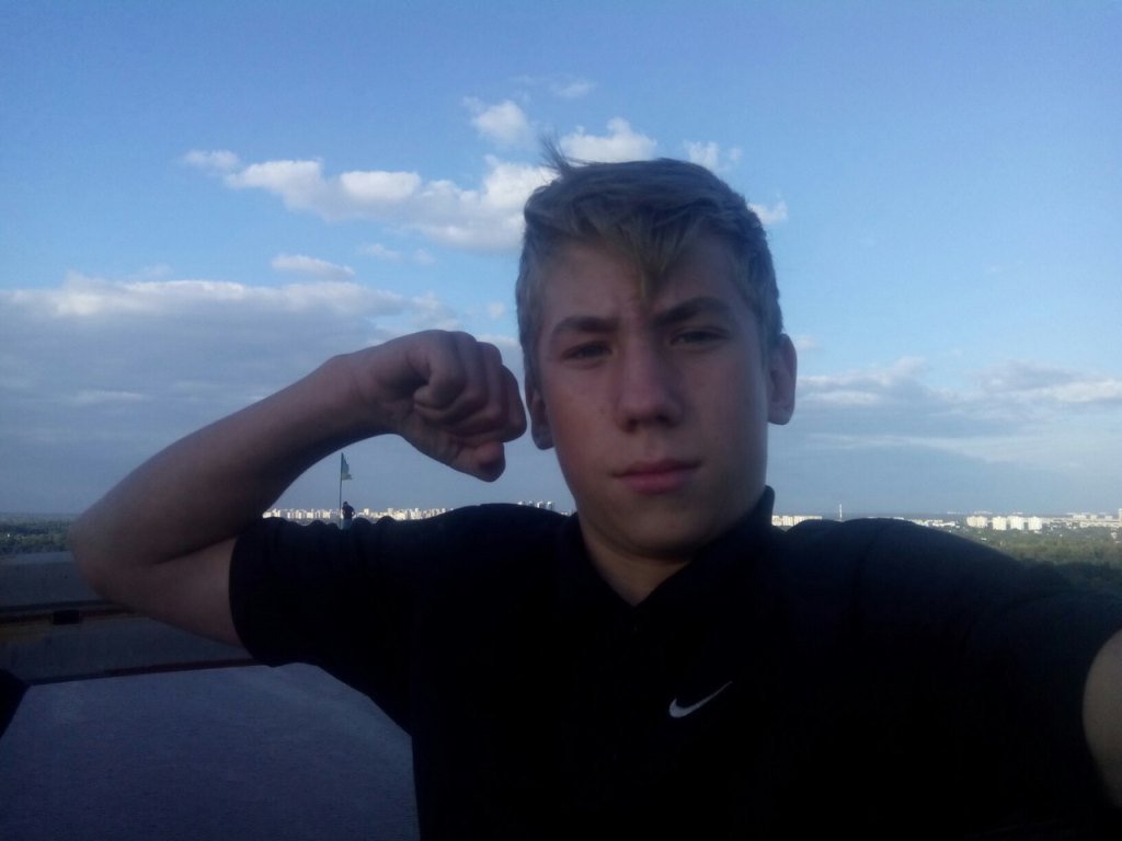 В Киеве пропал шестнадцатилетний Орлов Максим