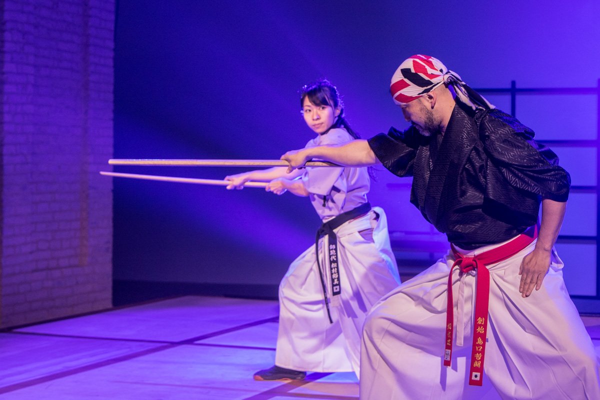 Тецуро стал одним из постановщиков боев первой части фильма "Убить Билла".