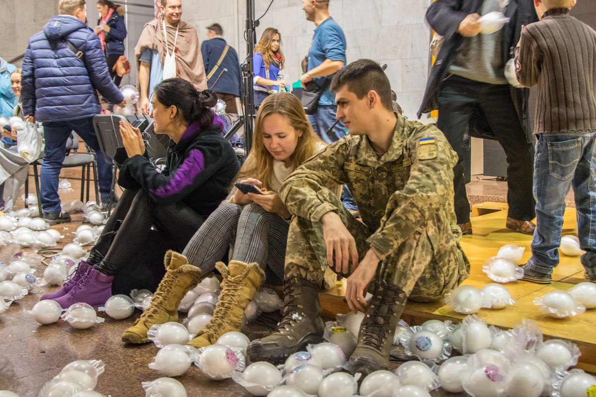 Взрослым рекорд также пришелся по душе 