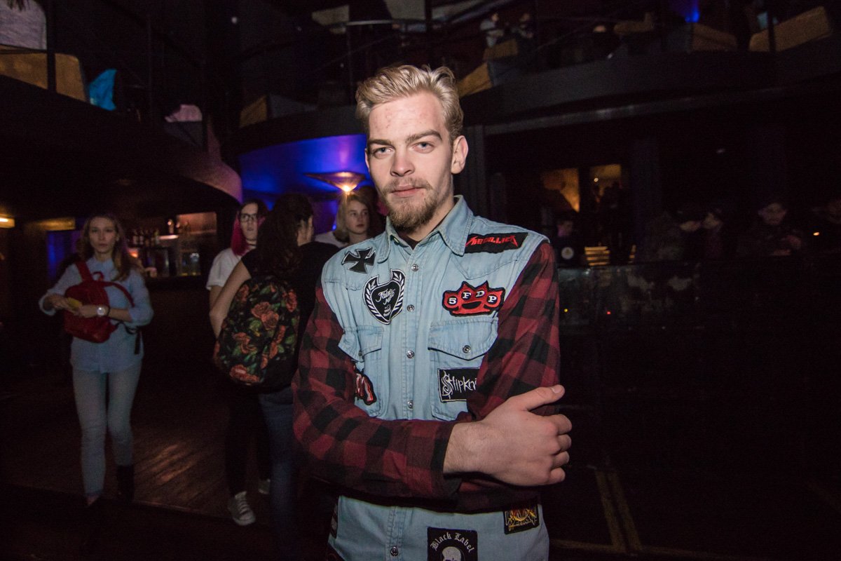 Кто-то приоделся к панк-концерту