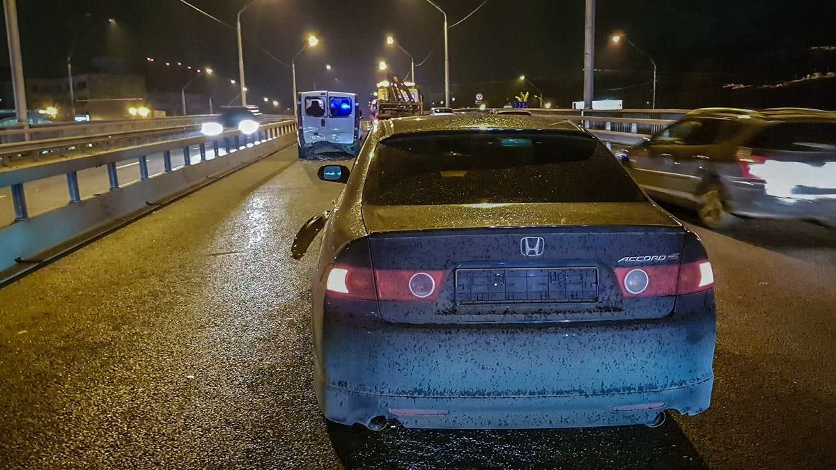 По предварительной версии, Honda превысил скорость По предварительной версии, Honda превысил скорость