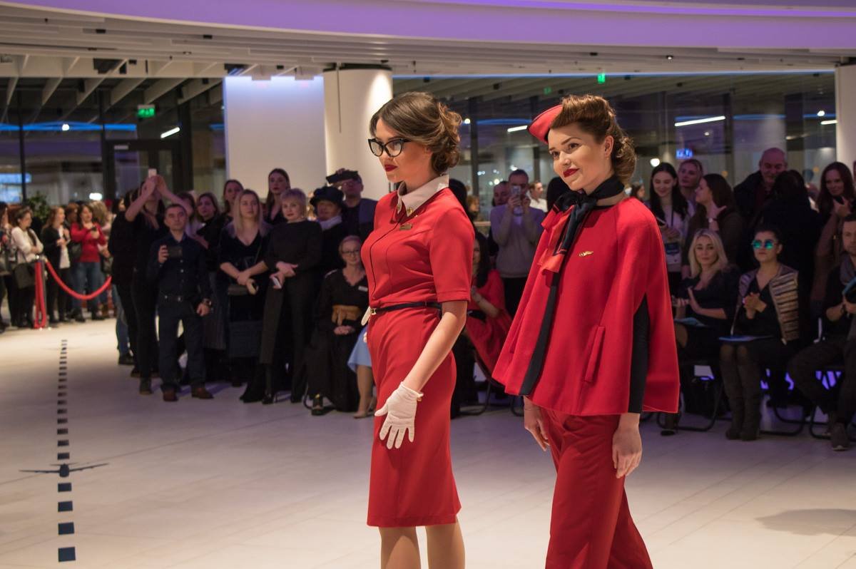 Дизайнерская форма модная и стильная 