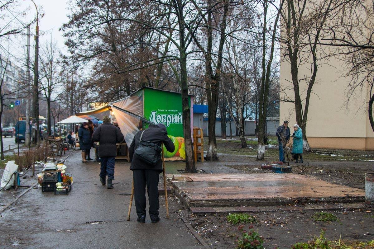 Другие МАФы на улице Якубовского никто не трогал