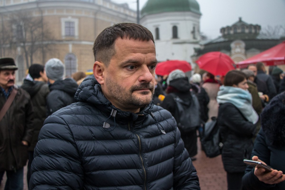 Глава всеукраинской сети людей, живущих со СПИДом Дмитрий Шерембей Глава всеукраинской сети людей, живущих со СПИДом Дмитрий Шерембей