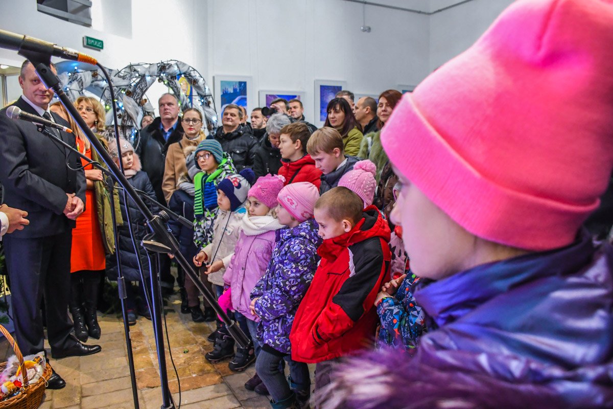 Долгожданная встреча малышей с Чудотворцем 