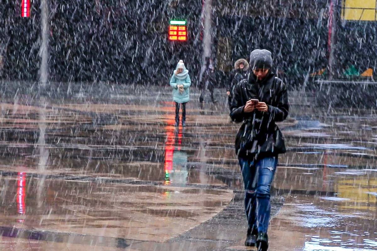 Горожане к такой погоде, похоже, были не готовы