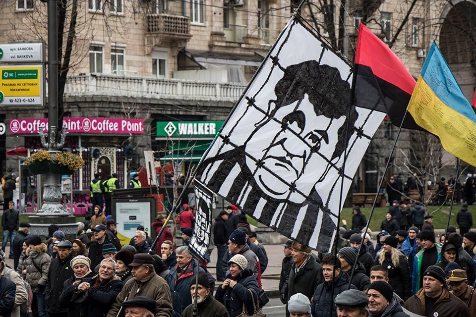 Несмотря на митинг на Банковой относительно спокойно - пока не зафиксировано случаев непорядка Несмотря на митинг на Банковой относительно спокойно - пока не зафиксировано случаев непорядка