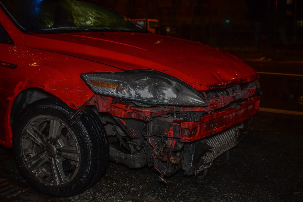 У водителя и пассажиров в итоге получились разные версии причины аварии