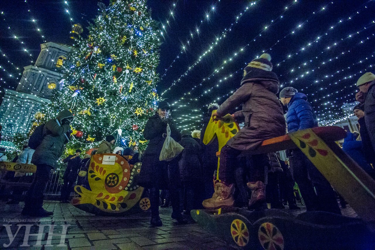 В мэрии также выделили деньги на празднования в разных районах Киева