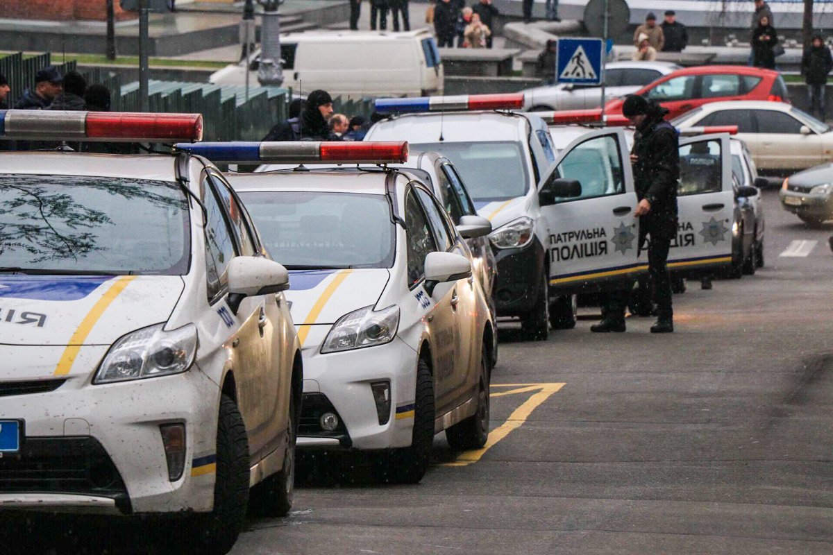 В центре Киева на крыше пытаются задержать Саакашвили: подробности 14