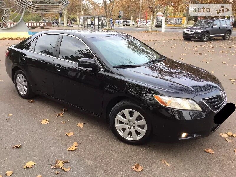 Автомобиль Toyota Camry пропал со двора дома №96 на улице Горького