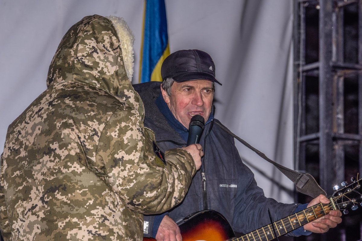 Время послушать песни