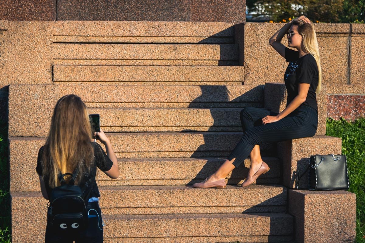 Куда же без модных фото для социальных сетей? 