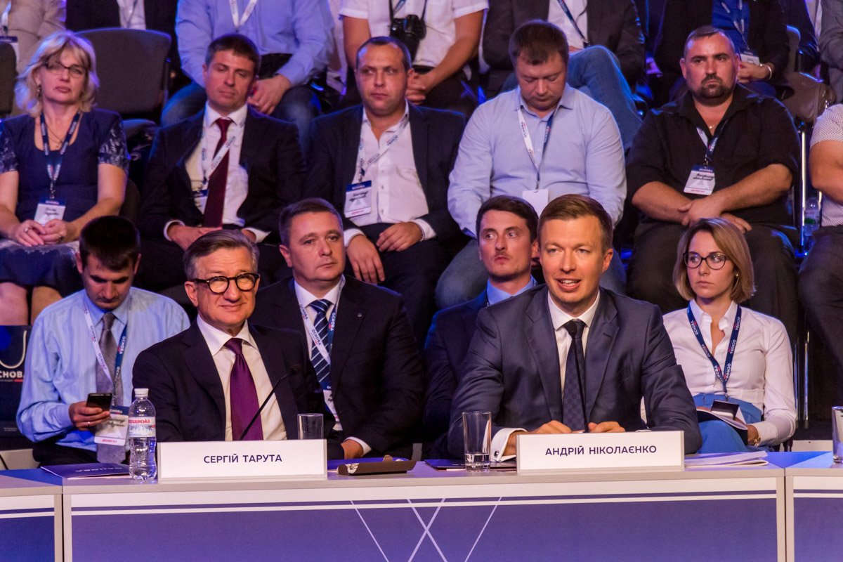 Лидер партии Сергей Тарута и глава партии Андрей Николаенко Лидер партии Сергей Тарута и глава партии Андрей Николаенко