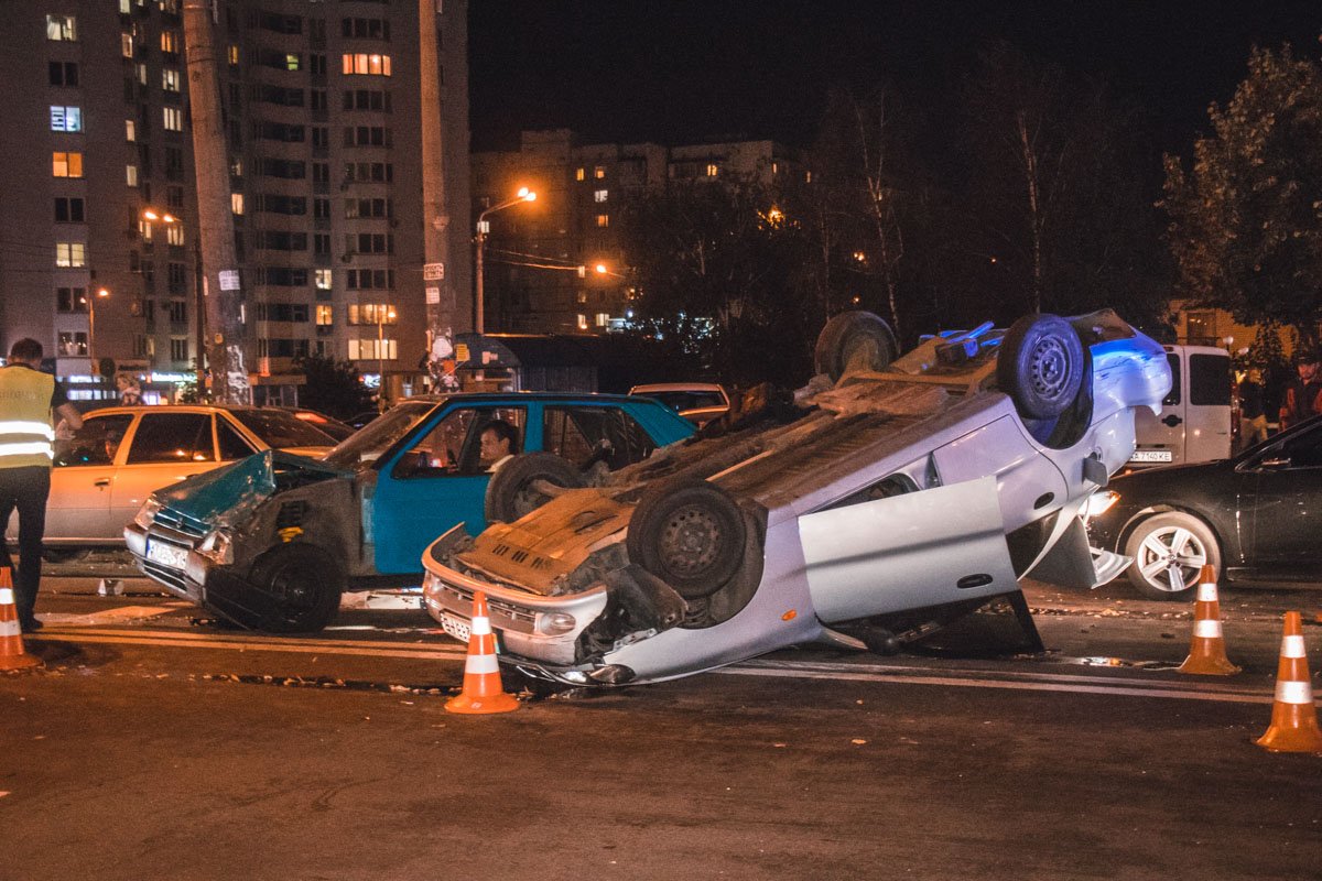 Водитель был в неадекватном состоянии, а в машине были наркотики