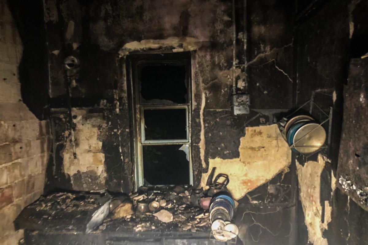 В ходе разбора завалов было обнаружено тело 82-летнего хозяина дома