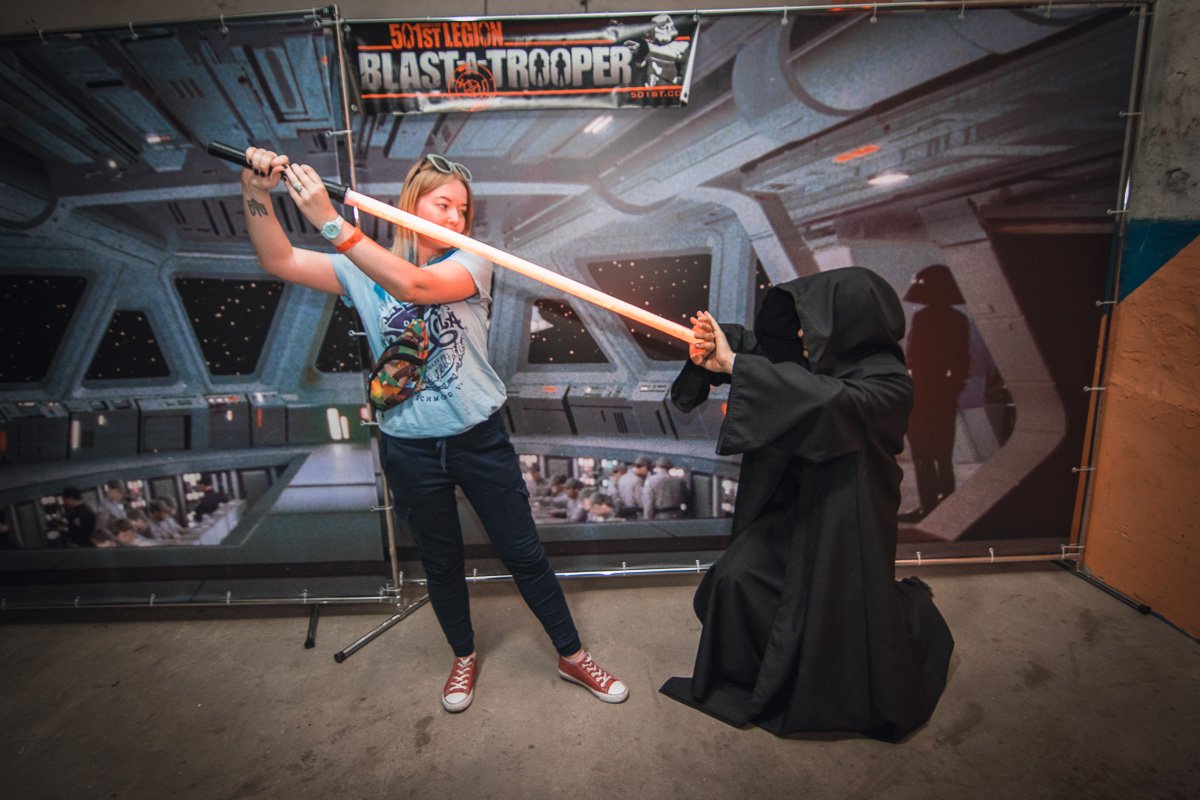 Световой меч - непобедим! Световой меч - непобедим!