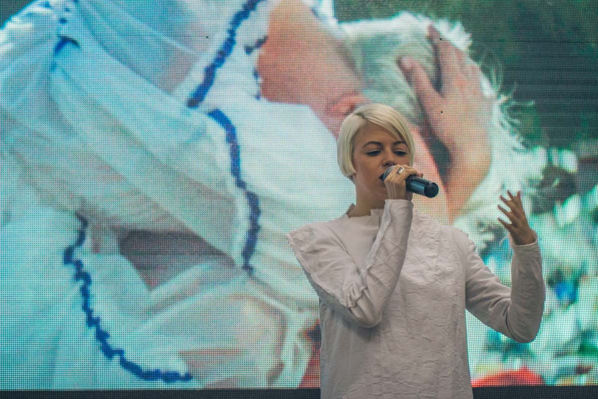 Наталья Жижченко рассказывает о клипе