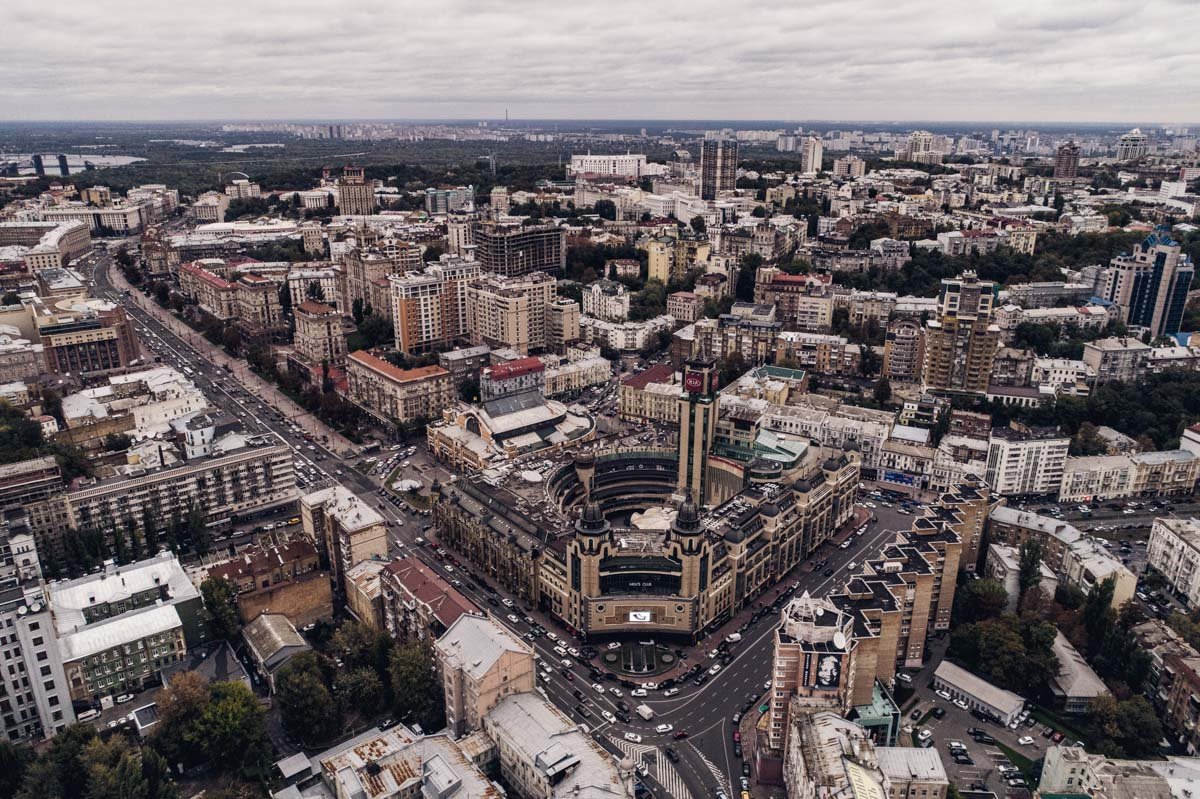 Серое небо над столицей