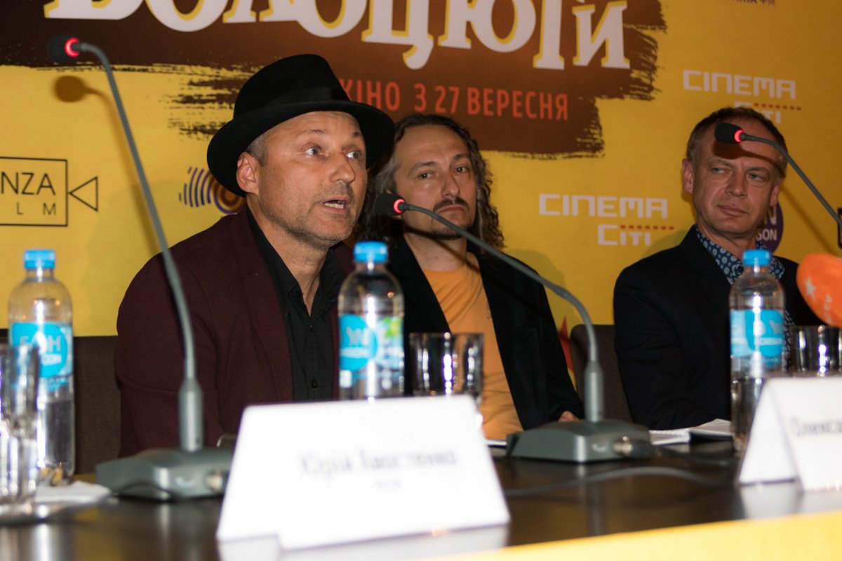 Режиссер фильма Александр Березань