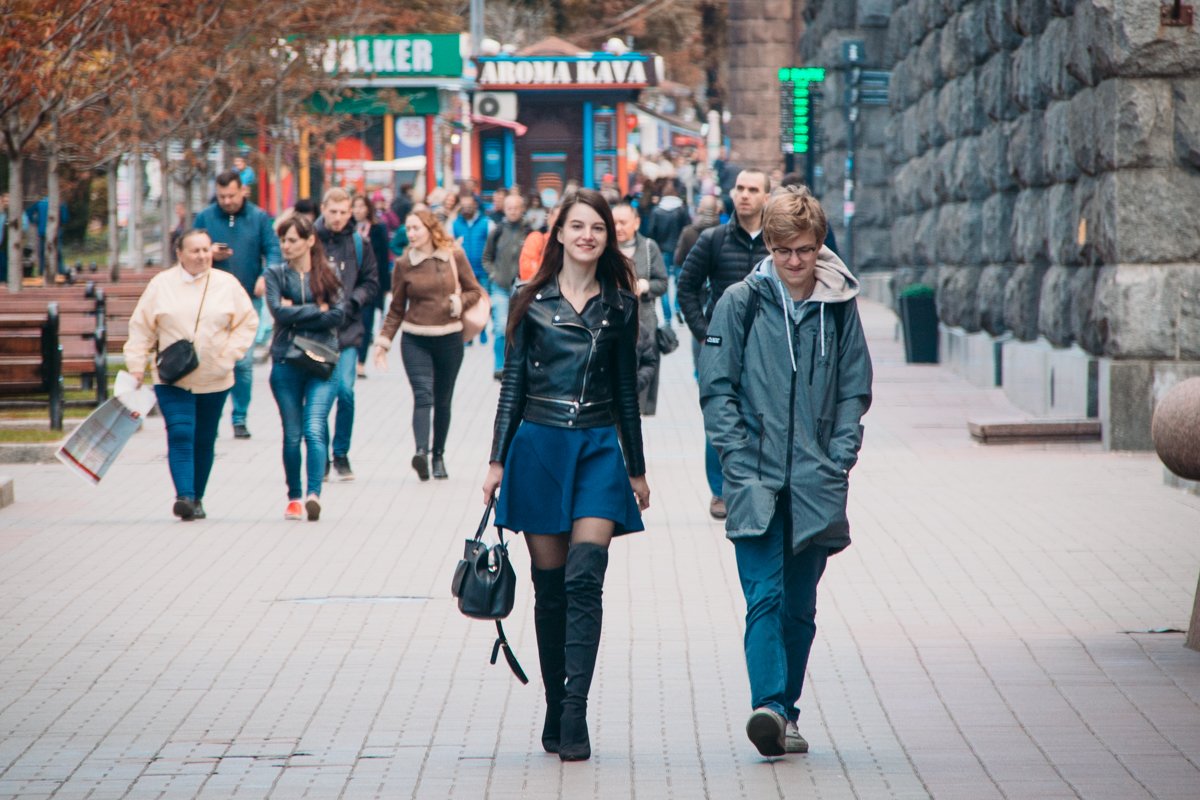 Осень - не обязательно в теплых, растянутых свитерах. Осень может быть стильной!
