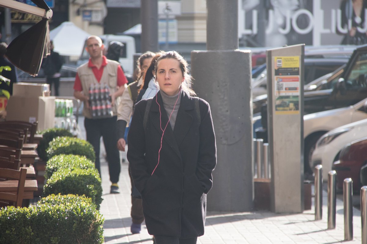 Что-то? В смысле, почти конец сентября?