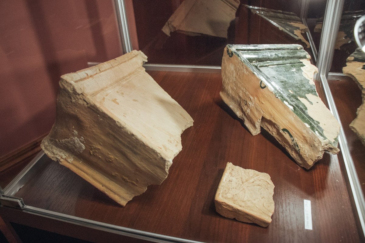 Слои просели, возможно глубже найдут более интересные артефакты Слои просели, возможно глубже найдут более интересные артефакты