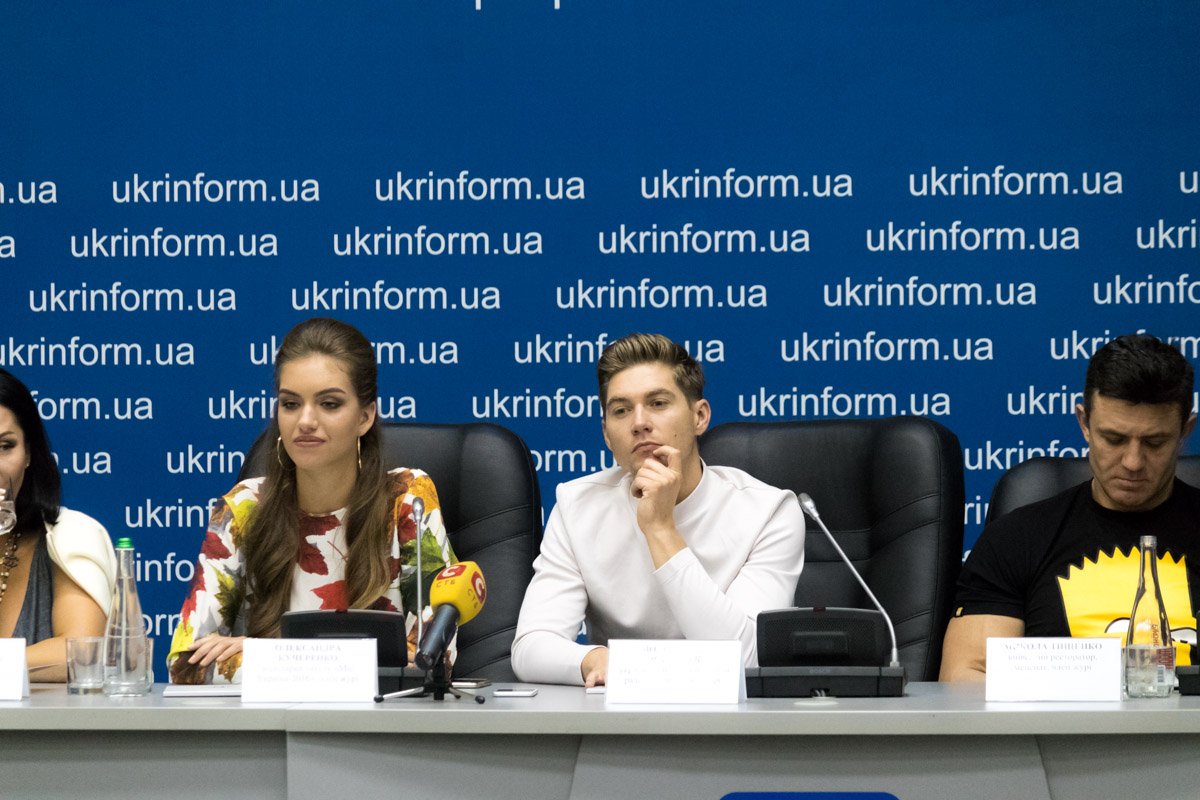 Владимир Остапчук пришел на заседание в свой День рождения