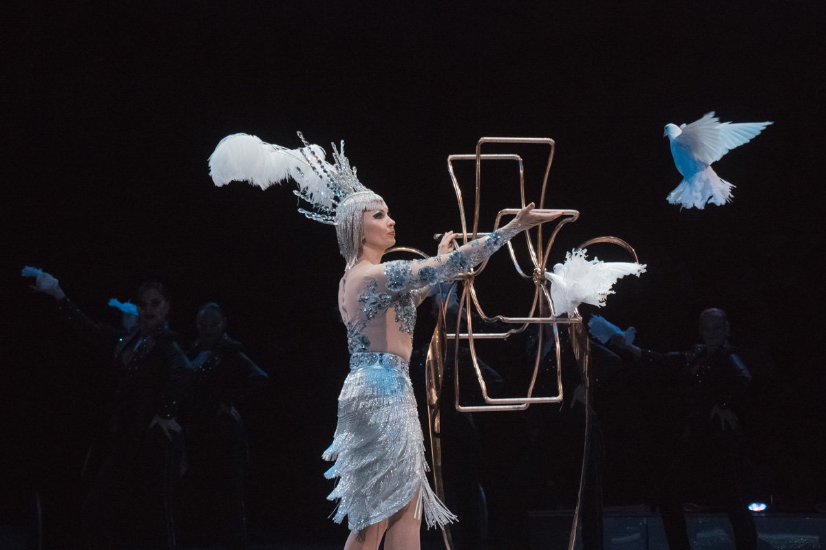 Дрессированные голуби - изюминка программы