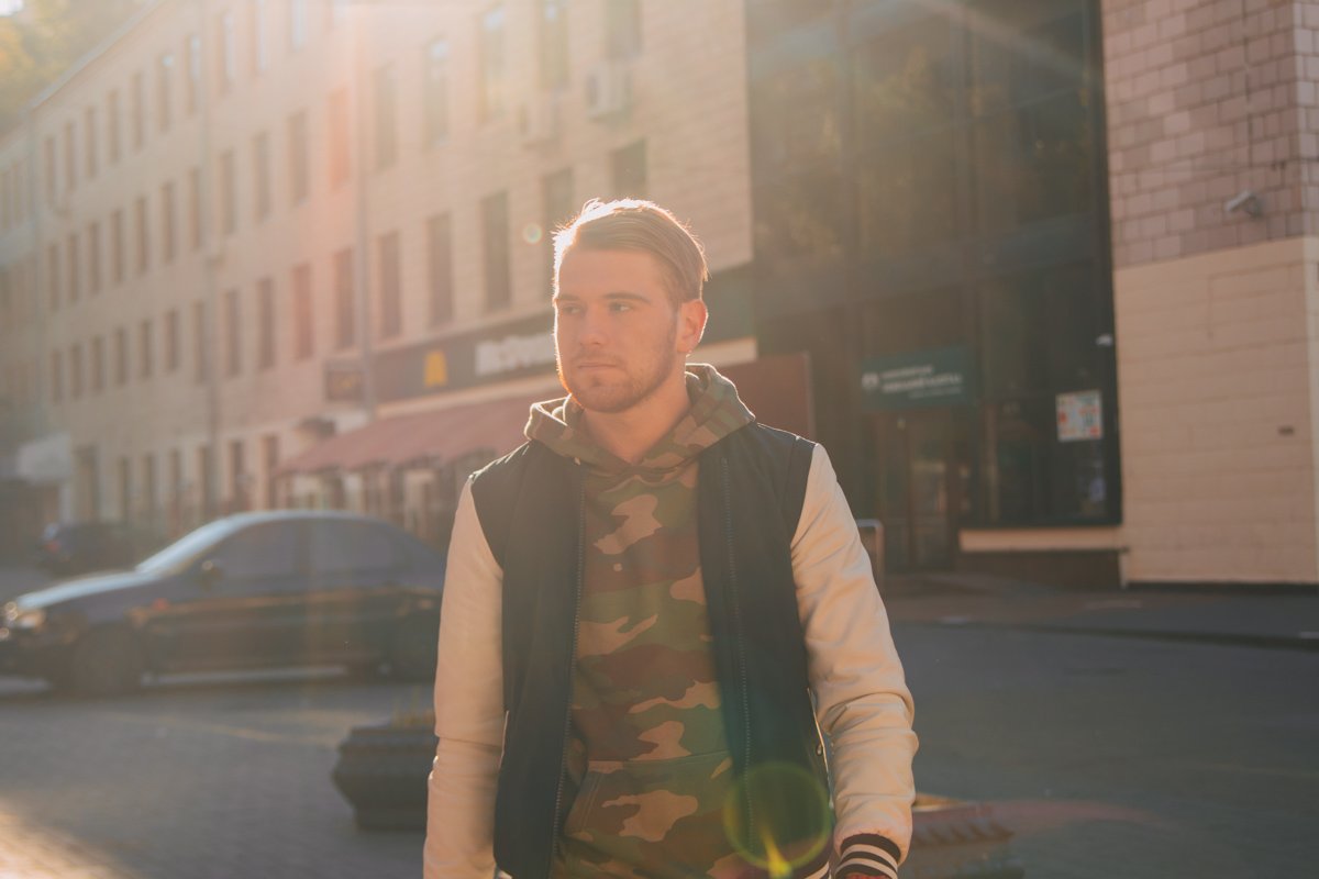 А этот парень знает как выглядеть стильно