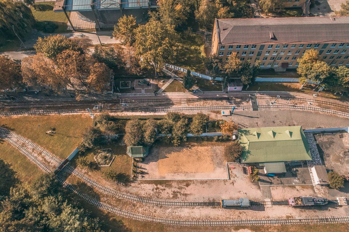 Железная дорога с высоты птичьего полета