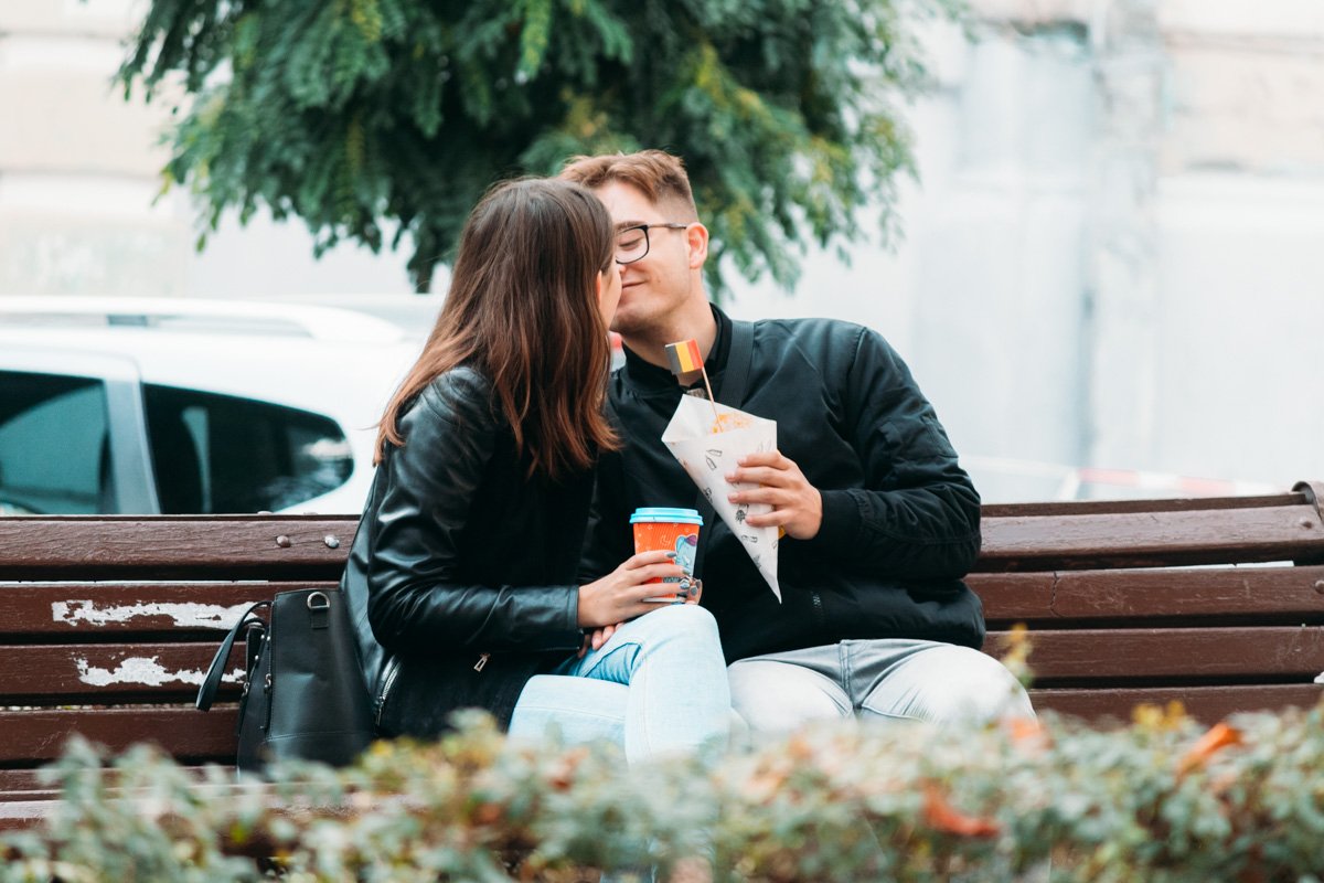 Холодные руки - не помеха, когда сердца горячие