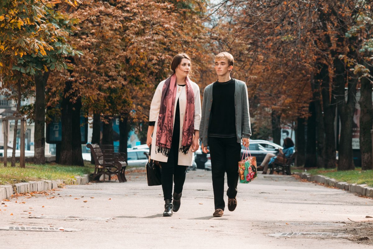 - Сейчас как приду домой! Как лягу! И до завтра из-под одеяла не вылезу...