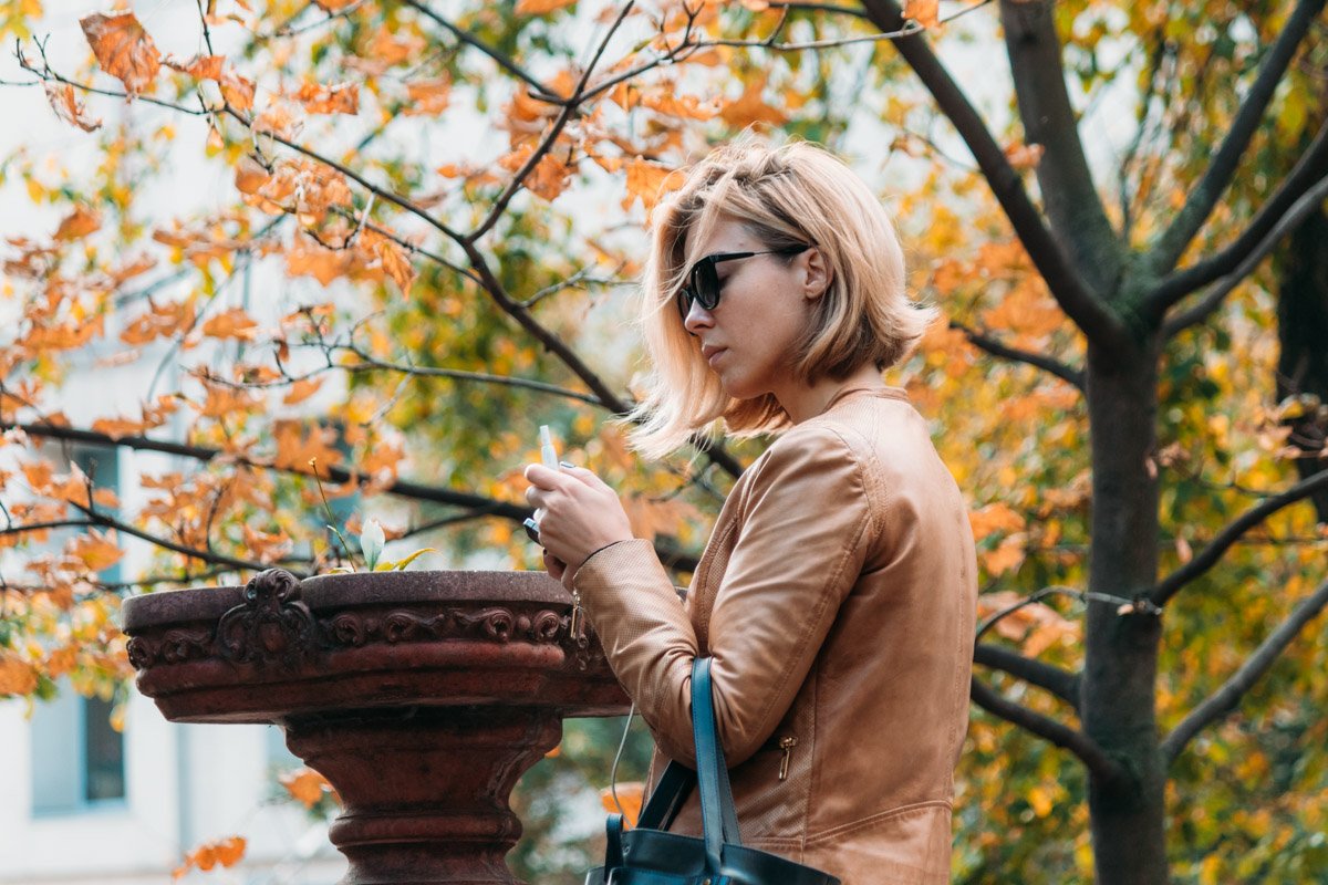 Девушка-осень