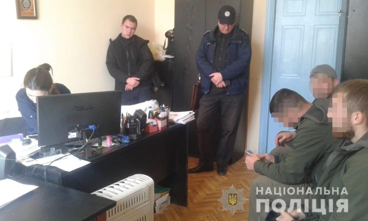 В конфликте участвовали 19 человек, их всех задержали В конфликте участвовали 19 человек, их всех задержали