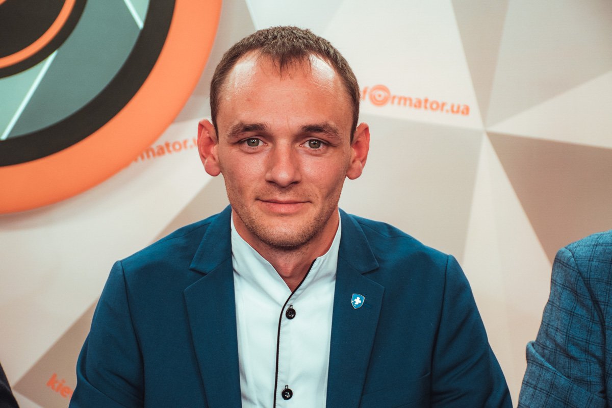 Победитель Всеукраинской награды «Главный врач 2018», получивший грант от ОО «Платформа здоровья» - Коллонтай Роман Леонидович