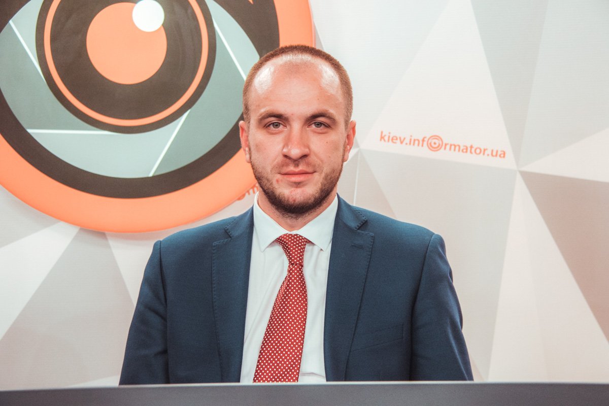 Адвокат Юрий Белоус рассказал, что за последнее время статистика браков с иностранцами увеличилась в два раза Адвокат Юрий Белоус рассказал, что за последнее время статистика браков с иностранцами увеличилась в два раза