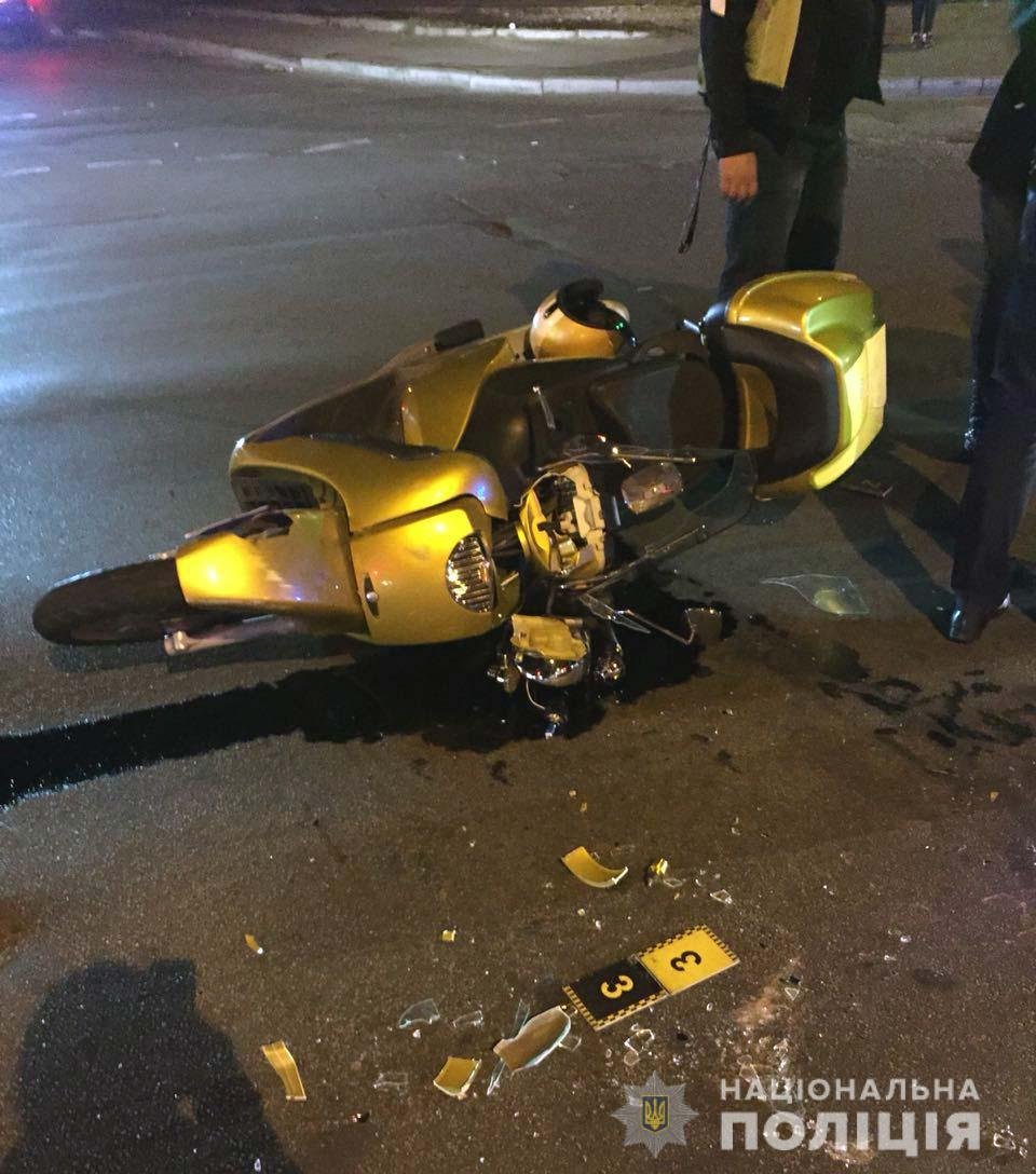 За рулем байка был 31-летний киевлянин За рулем байка был 31-летний киевлянин