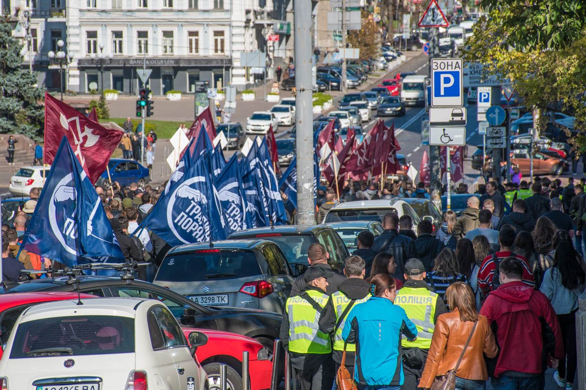 Акция шла в сторону Майдана Независимости