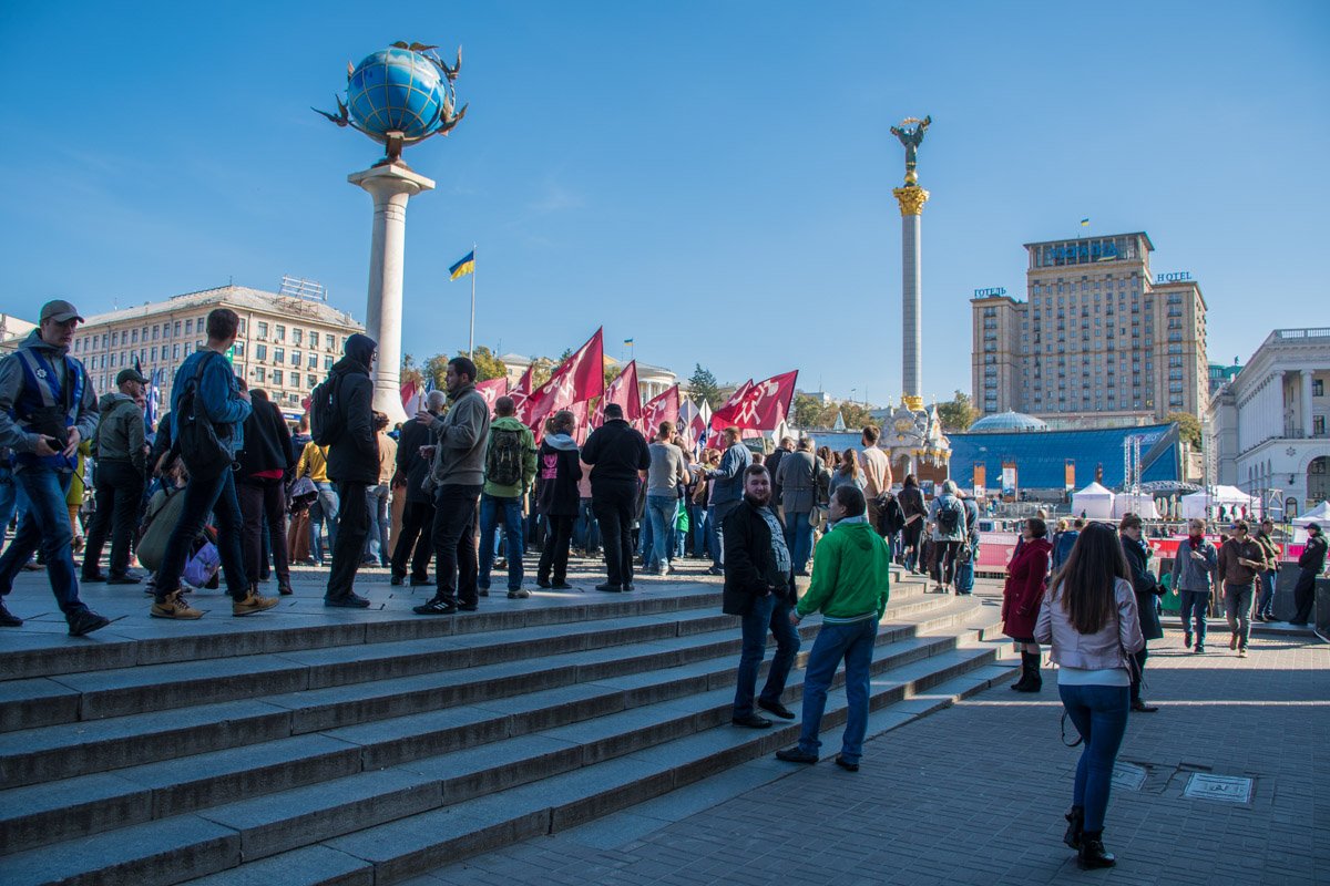 Марш длился около 30 минут