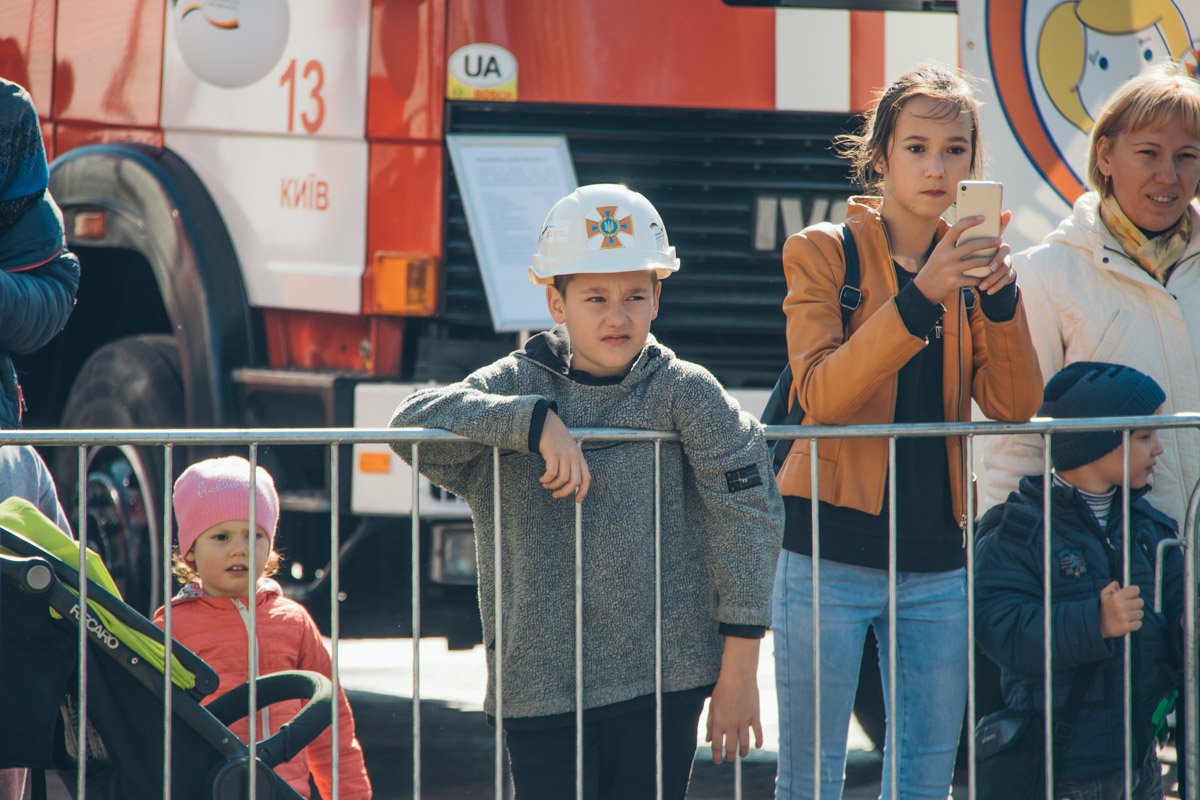 Праздник организовывали Государственная служба Украины по чрезвычайным ситуациям и Немецкая федеральная компания GIZ Праздник организовывали Государственная служба Украины по чрезвычайным ситуациям и Немецкая федеральная компания GIZ