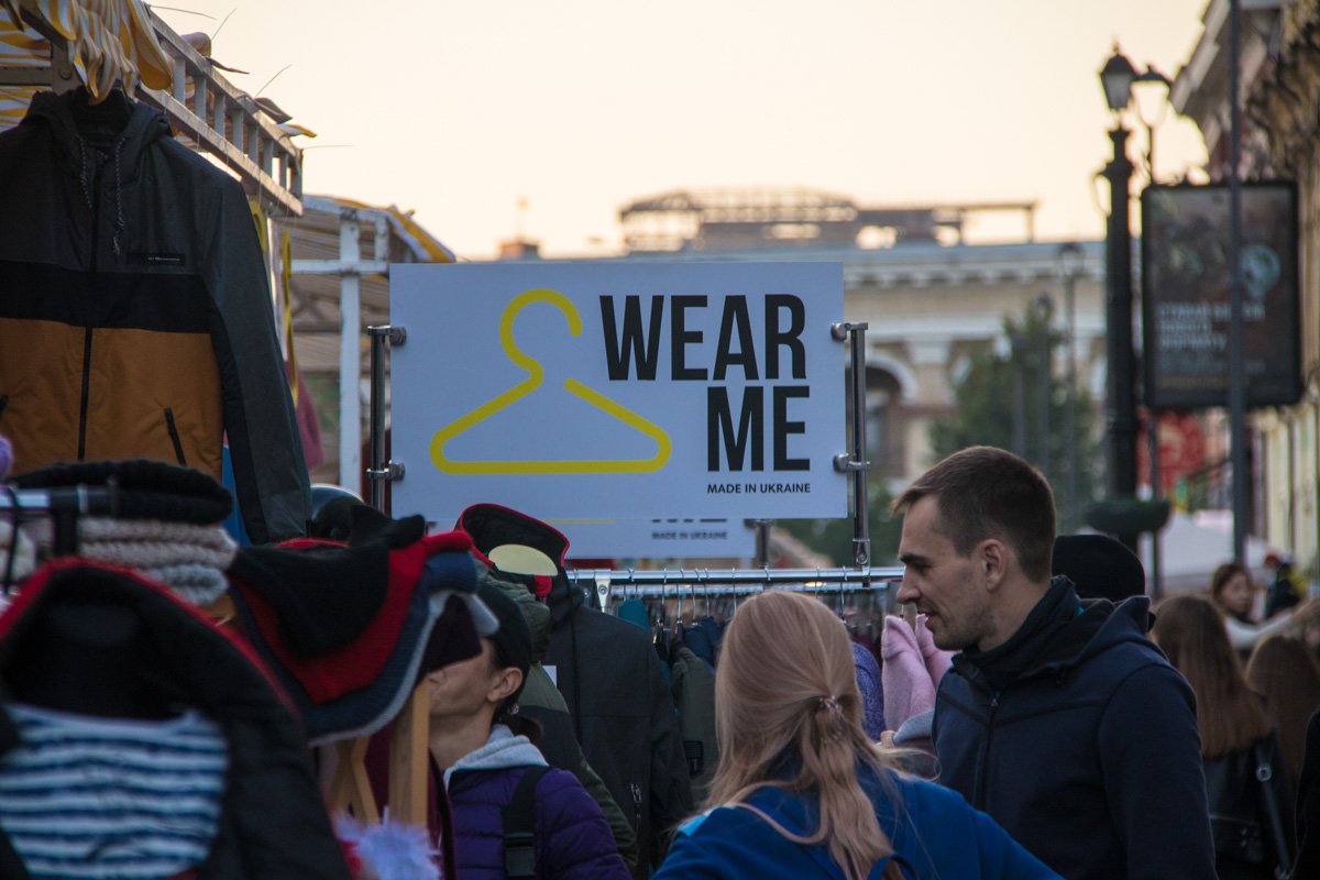 Для многих эта выставка оказалось альтернативной локацией для шоппинга