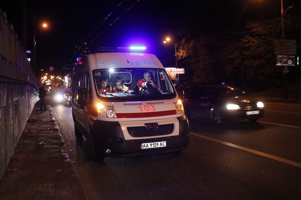 Медики констатировали, что мужчина погиб на месте Медики констатировали, что мужчина погиб на месте