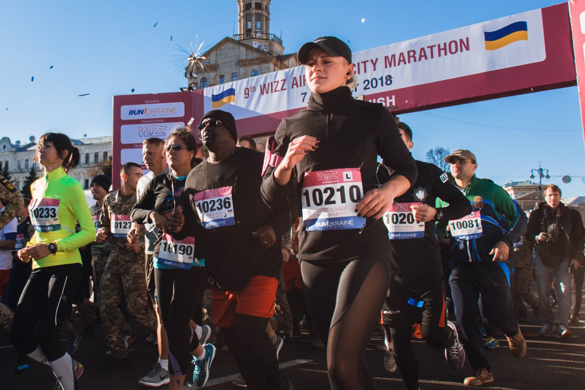 В марафоне "Гордость нации" приняли участие и девушки - военнослужащие, жены, сестры и даже матери воинов В марафоне "Гордость нации" приняли участие и девушки - военнослужащие, жены, сестры и даже матери воинов