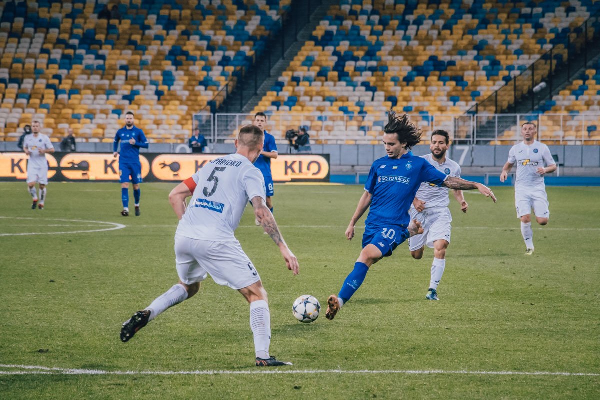 Шапаренко разряжает пушку Шапаренко разряжает пушку