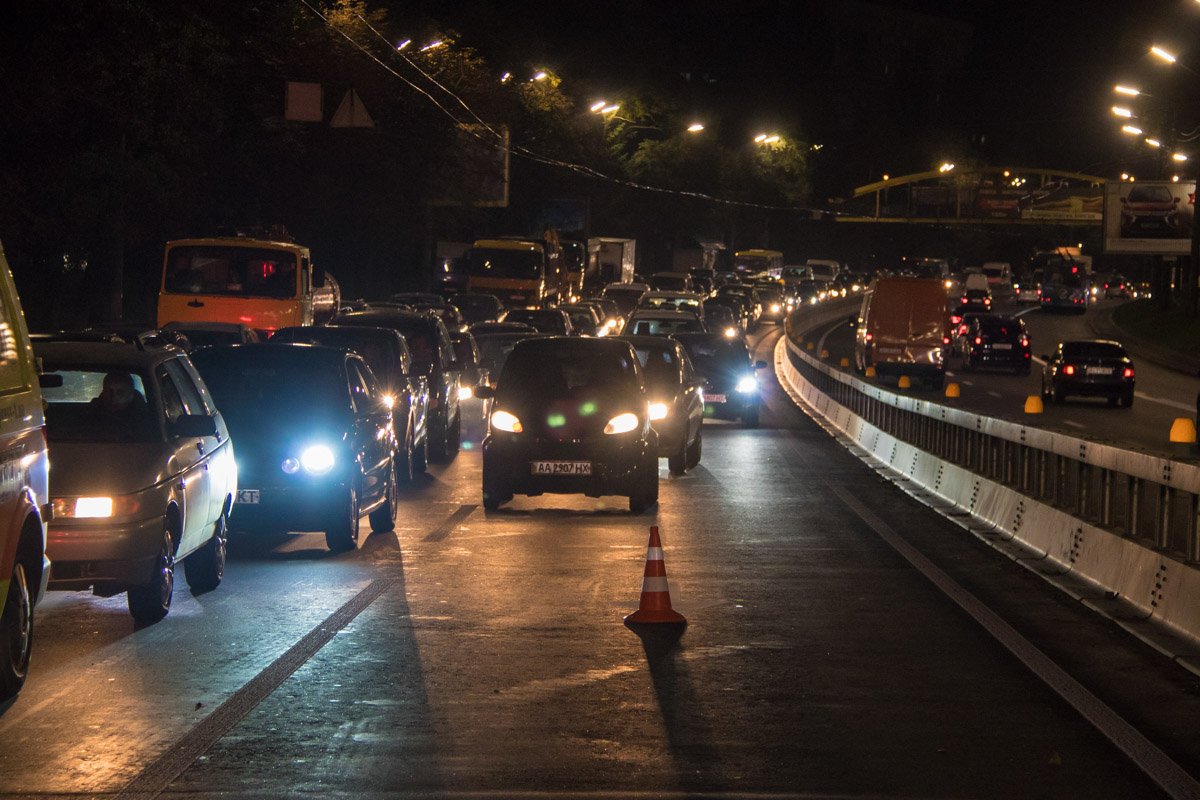 Сейчас ведутся мероприятия по розыску Ford Explorer Сейчас ведутся мероприятия по розыску Ford Explorer